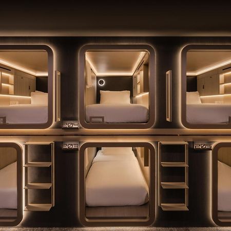 Cube Social Boutique Capsule Hotel At Boat Quay Singapore Eksteriør bilde