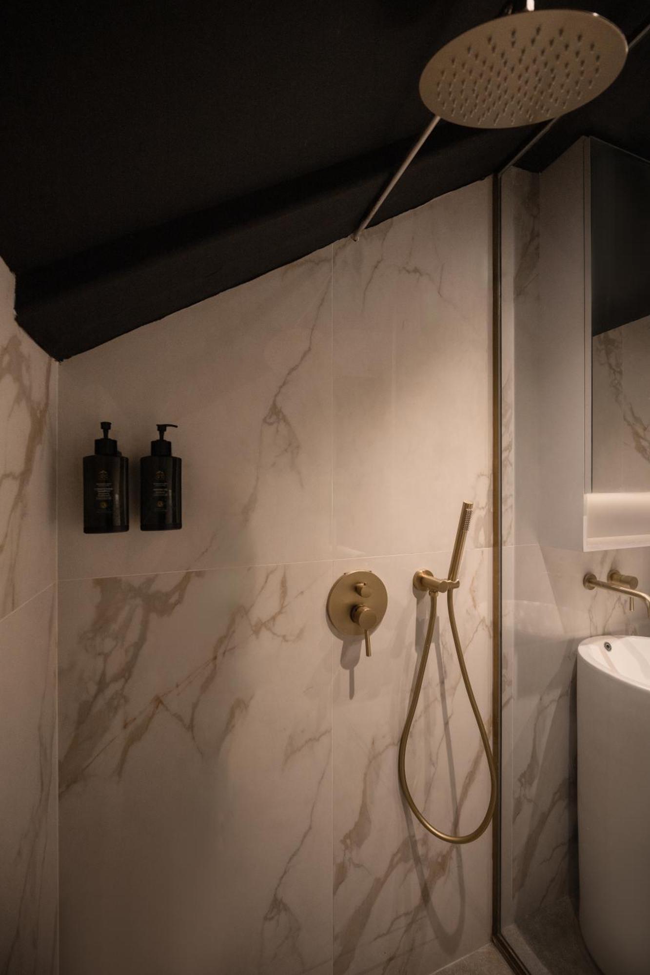 Cube Social Boutique Capsule Hotel At Boat Quay Singapore Eksteriør bilde